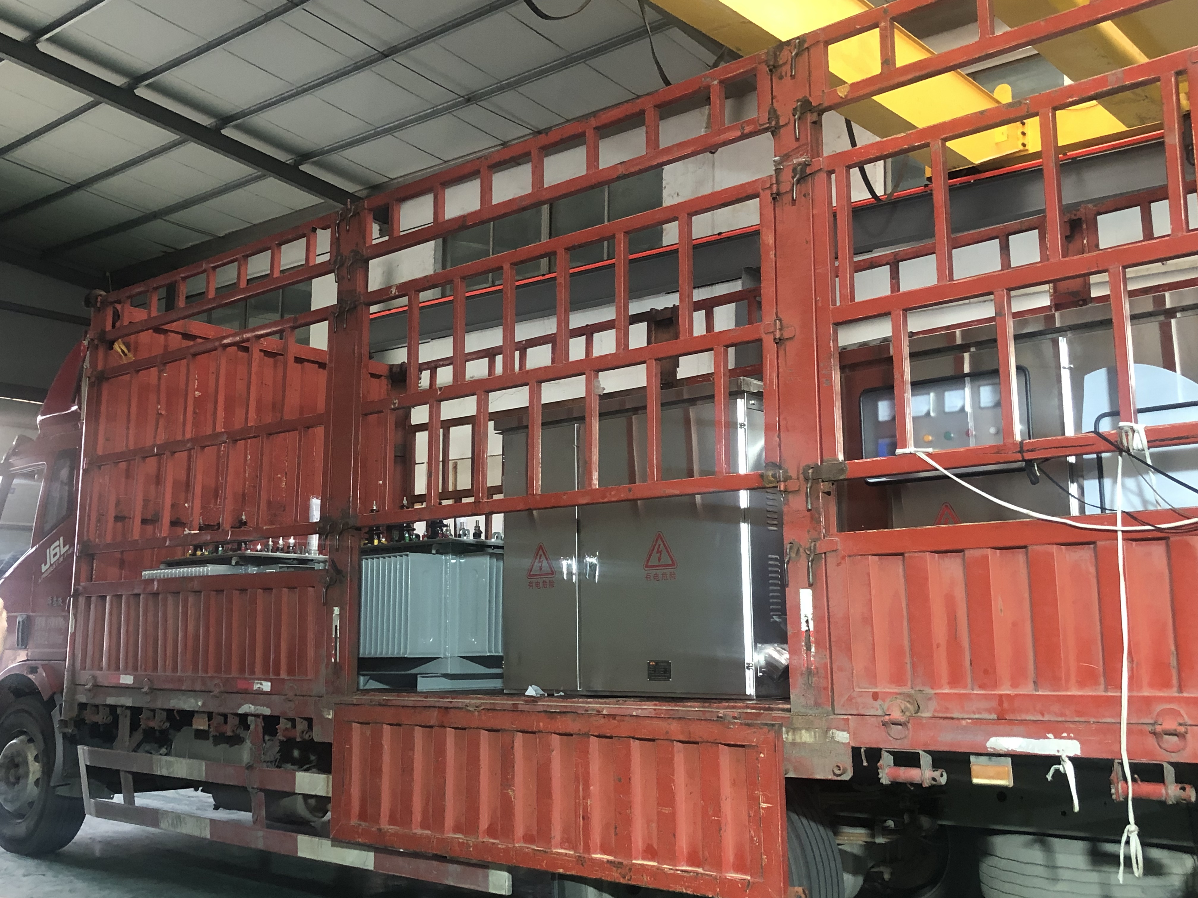 Mga Oil Immersed Transformer at Distribution Box na Ipinadala Ngayon